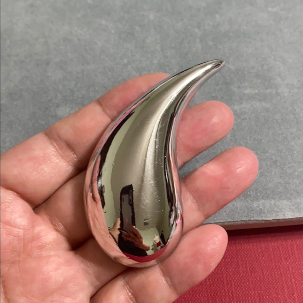 🖤GIVENCHY💕VTG silver drop brooch - Picture 5 of 13